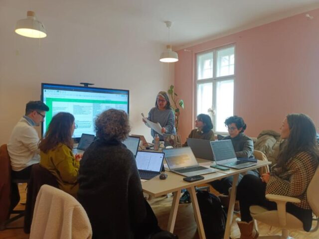 proyectos-europeos-erasmus-plus-craftwise-defoin-kickoffmeeting-brasov (21)